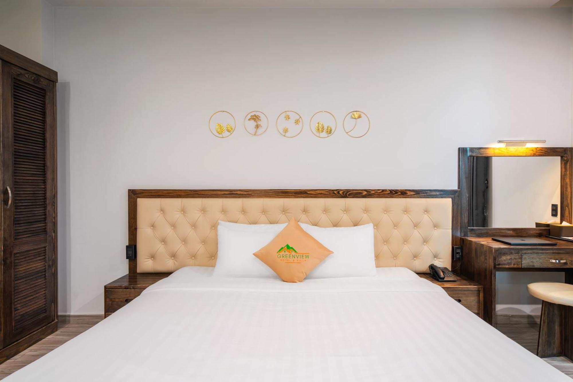 Khách sạn Greenview